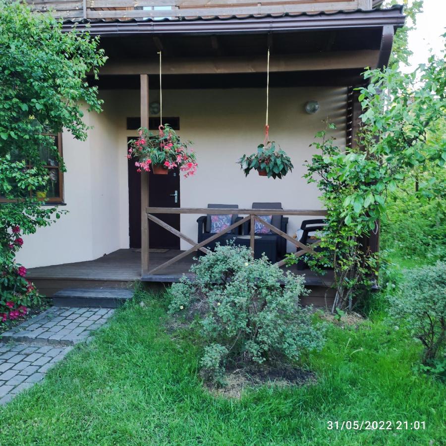 Boutigue City House With Terrace And Garden Free Parking Riga Dış mekan fotoğraf